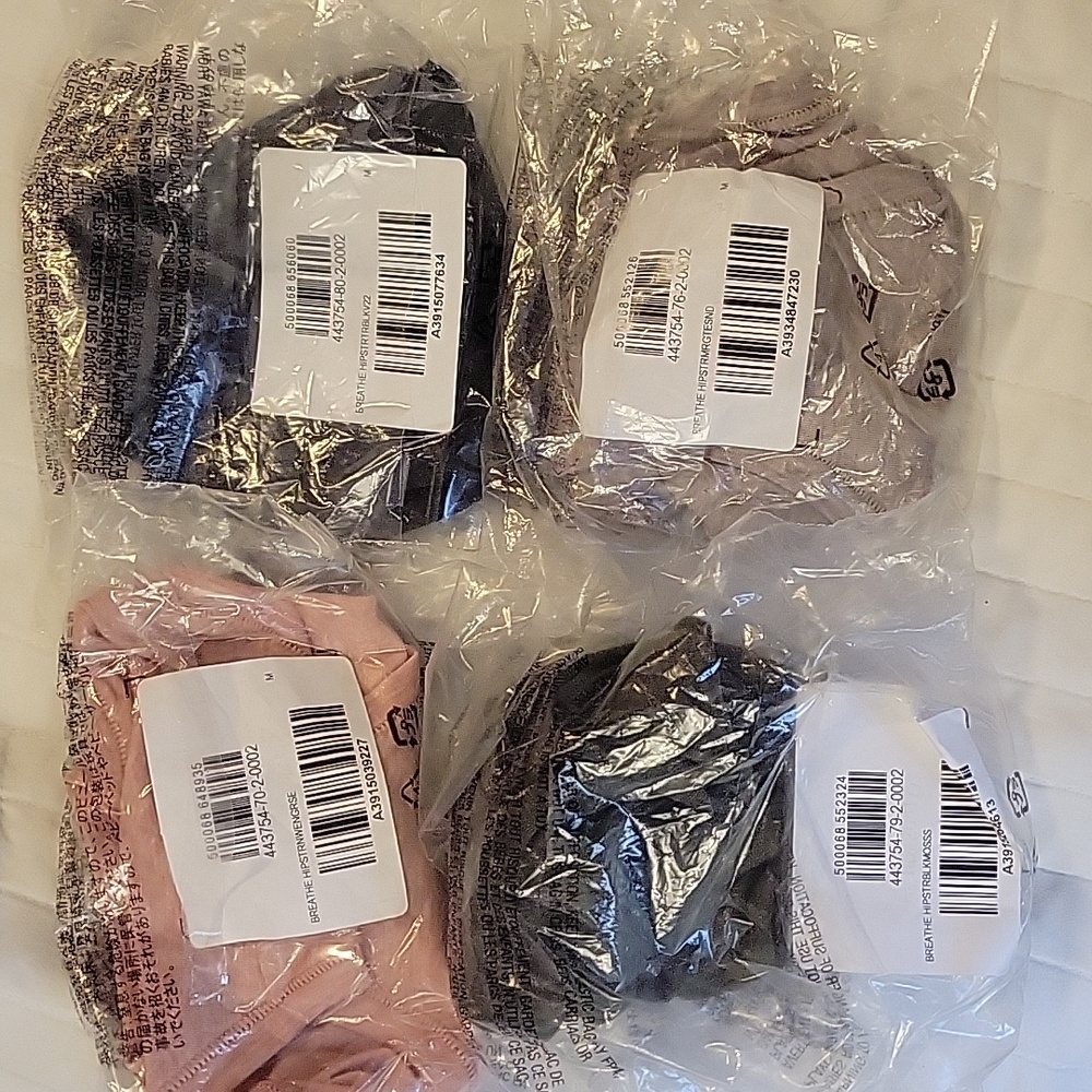 Gap body breathe hipster panties